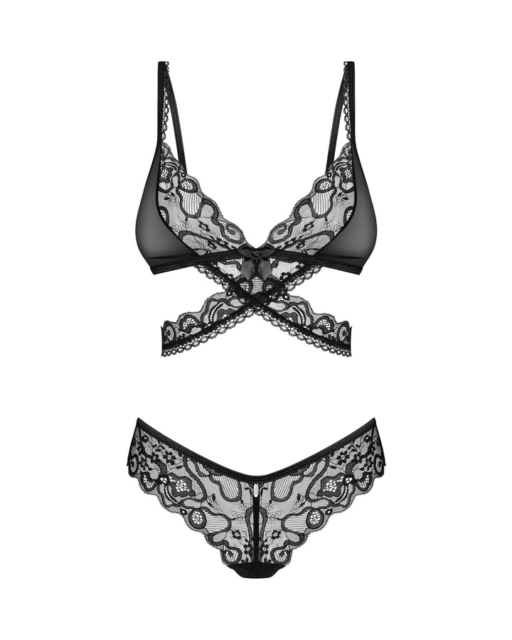 Lace set: bra and thong