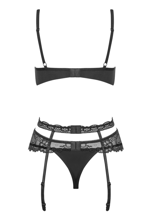 Set sexy: reggiseno, cintura con giarrettiera, perizoma