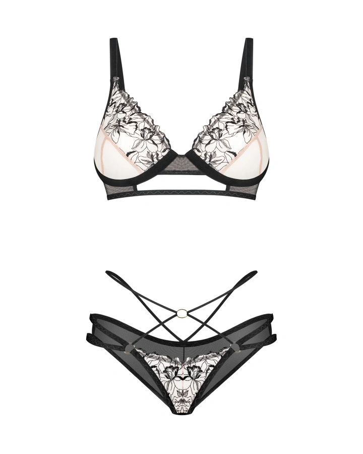 Set adorned with embroidery